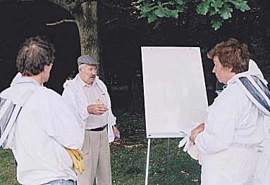 Micheál Mac demonstrating, Photo... Michael Gleeson