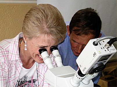 Queen being inseminated by Lorraine McBride, Photo... Ruary Rudd